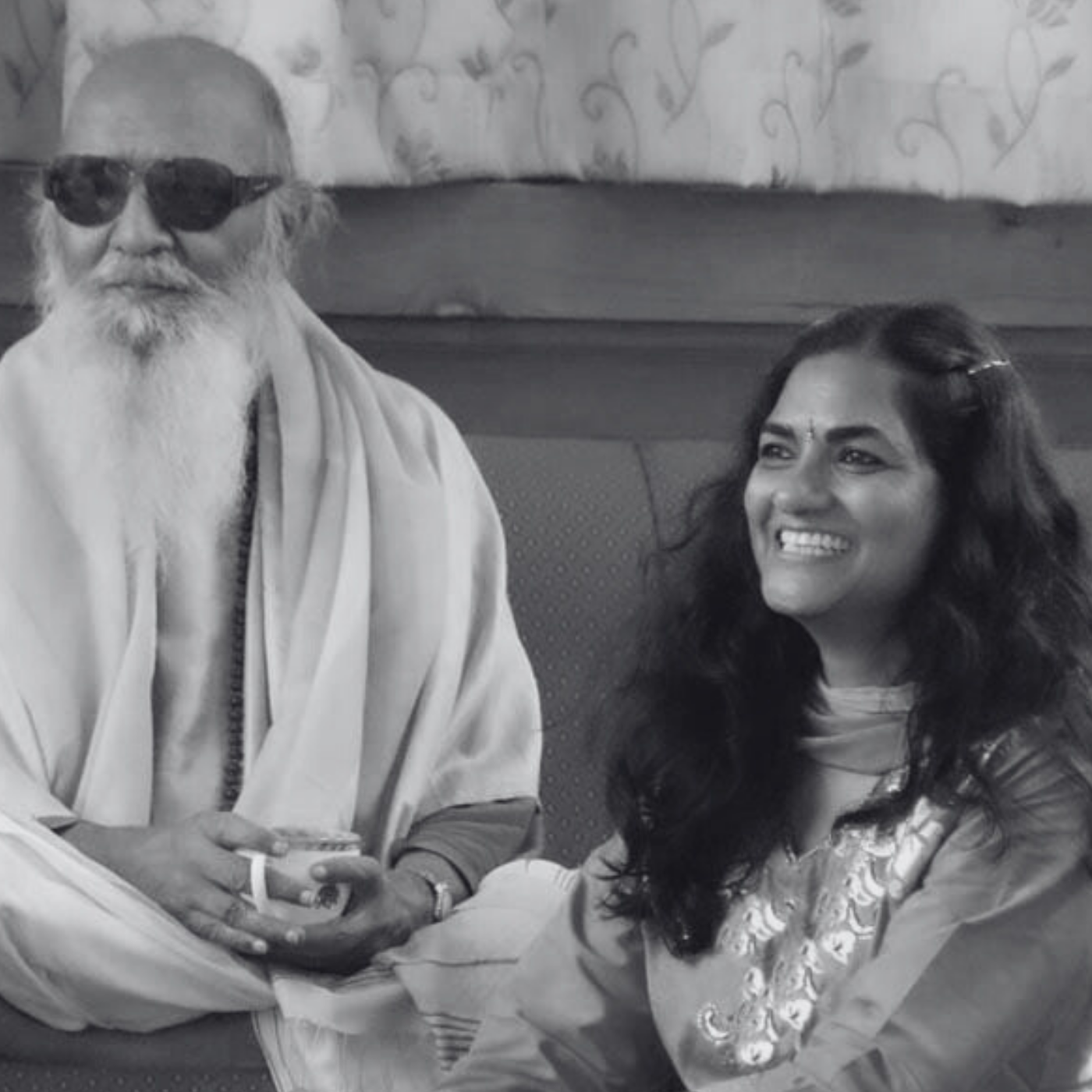 Alka Srivastava daughter and father Swami Shyam